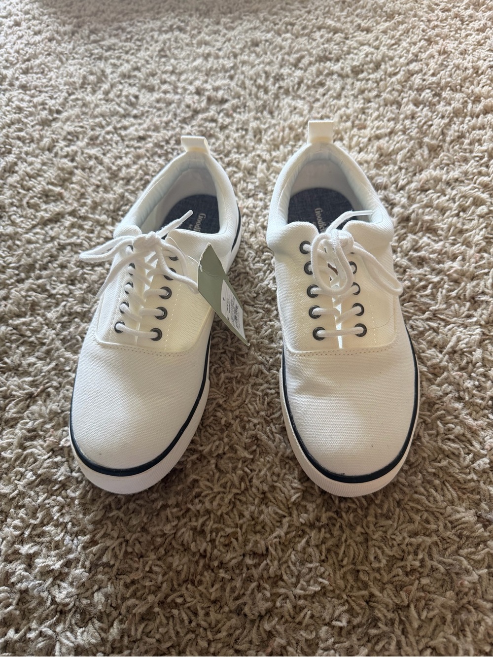 Goodfellow Men’s White Sneakers